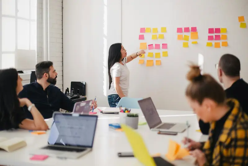 Chatbots de IA por sector: ejemplos de uso